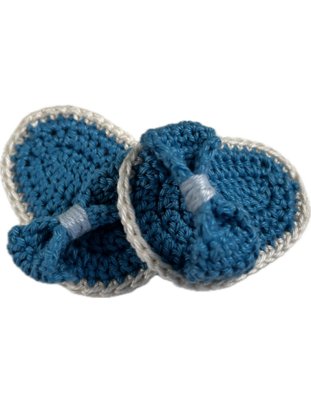 Modèle Kiara: Bikini, claquettes, flotteurs et serviette de bain